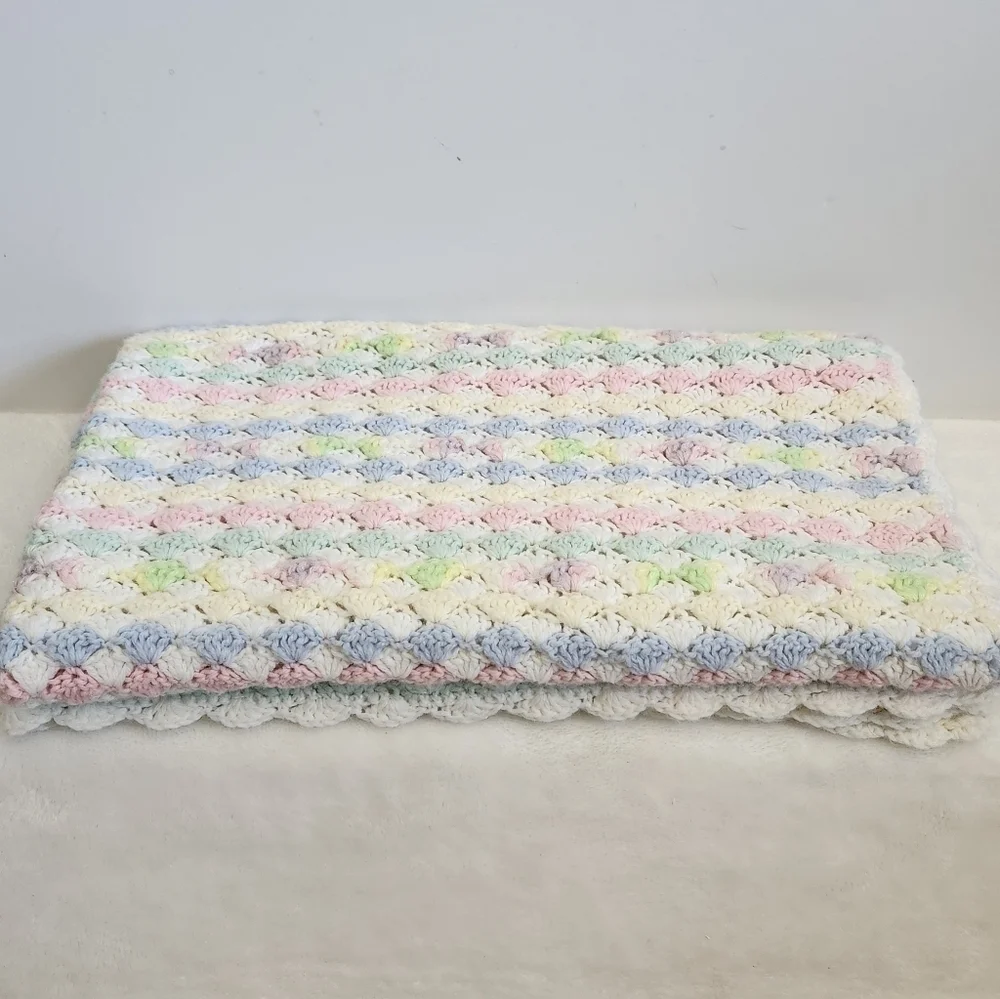Crochet Handmade Pastel Pink Blue White Throw Lap Baby Blanket Afghan